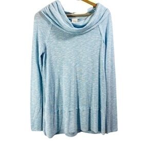 Freeloader White Cowl Neck Long Sleeves pullover top 
Size S Color Blue